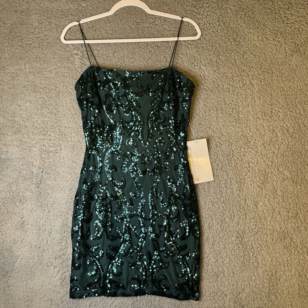 Green Sequin Embellished Bodycon Mini Dress Spaghetti Straps Size L NWT